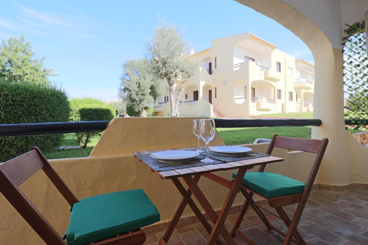 Lovelystay - Cozy 1Br Flat In Alvor With Ac And Balcony Exterior photo
