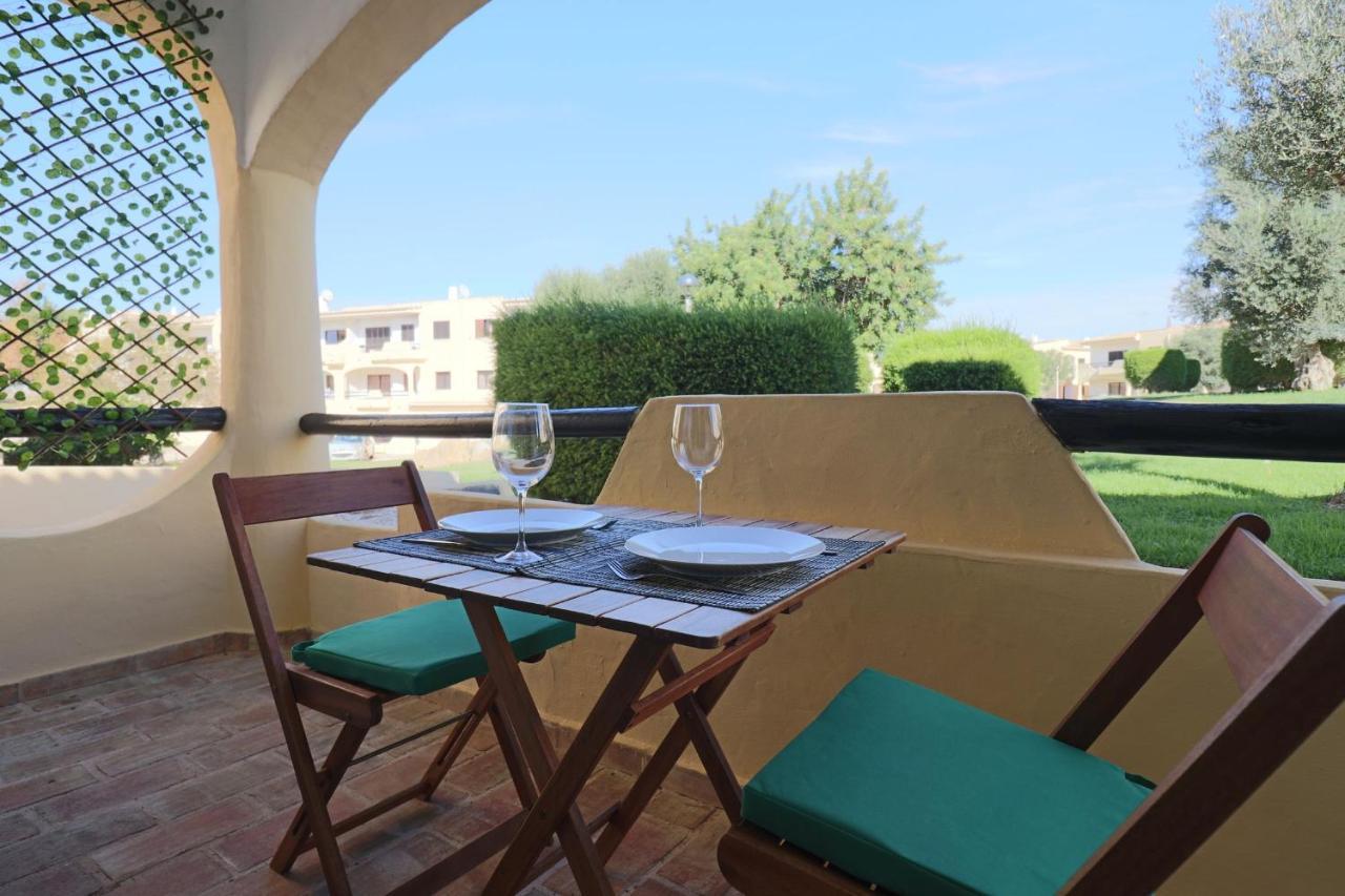 Lovelystay - Cozy 1Br Flat In Alvor With Ac And Balcony Exterior photo